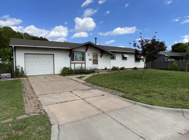 2902 S Saint Paul Ave, Wichita, KS 67217