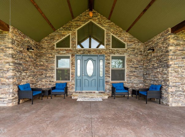 271 Laurel Way, Mountain City, TN 37683