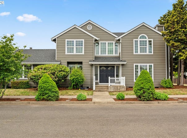 1794 KINGS N St, Eugene, OR 97401