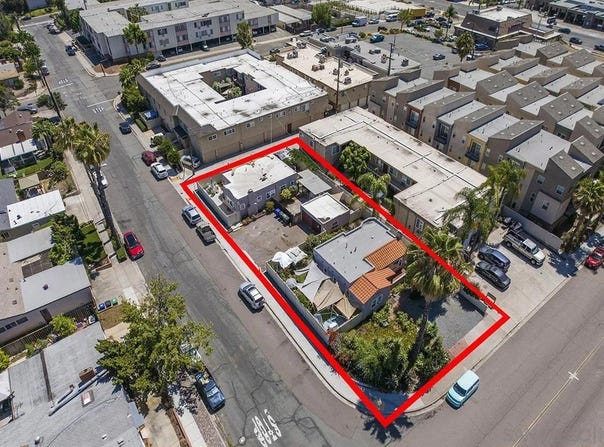 4563 Rainier, San Diego, CA 92120