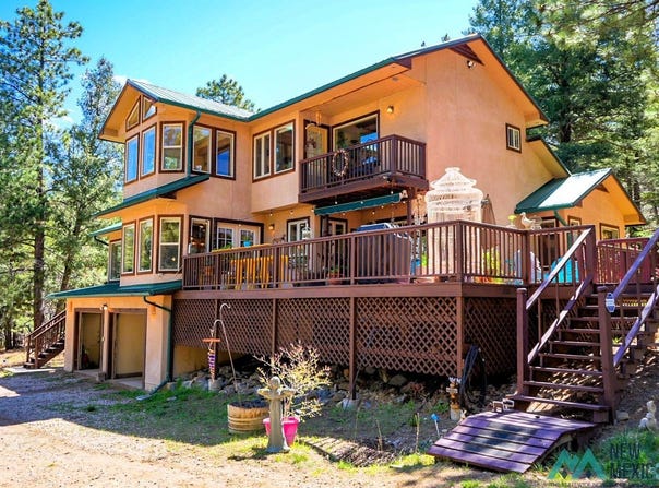 26 Montosa Peak Road, Guadalupita, NM 87722