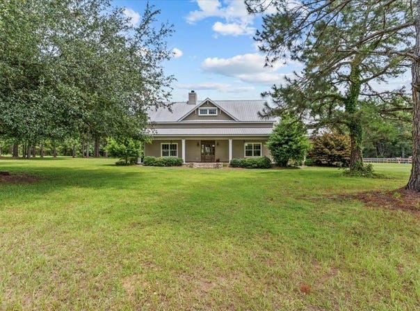 3195 Singletary Rd., Slocomb, AL 36375