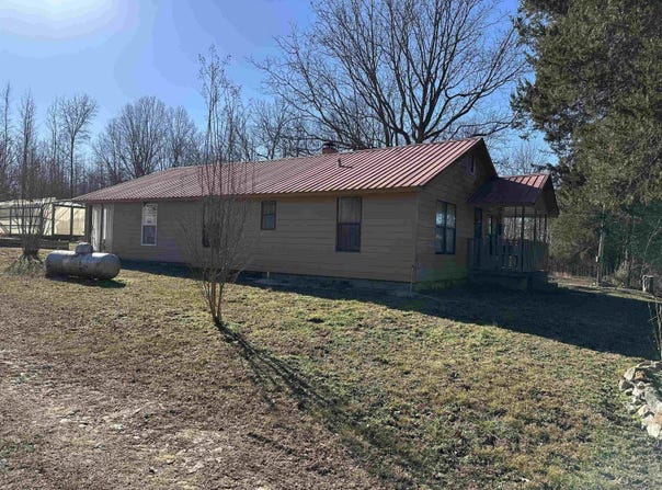2251 Middlebrook Rd., Maynard, AR 72444