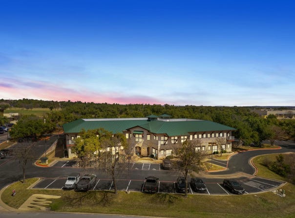 3821 Juniper TRCE, Austin, TX 78738