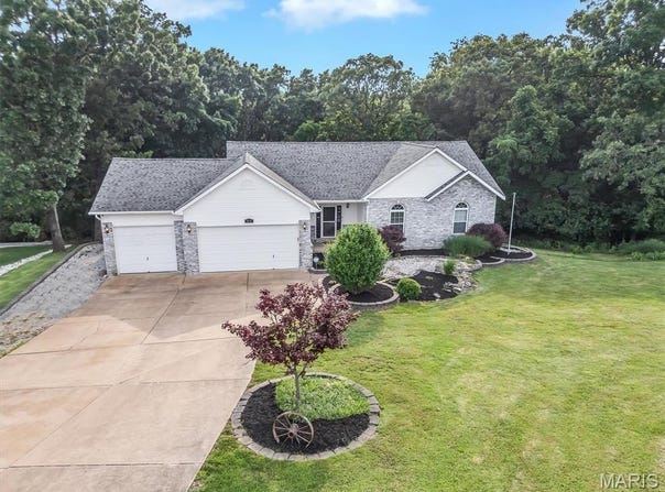 3001 Peach Blossom Court, High Ridge, MO 63049