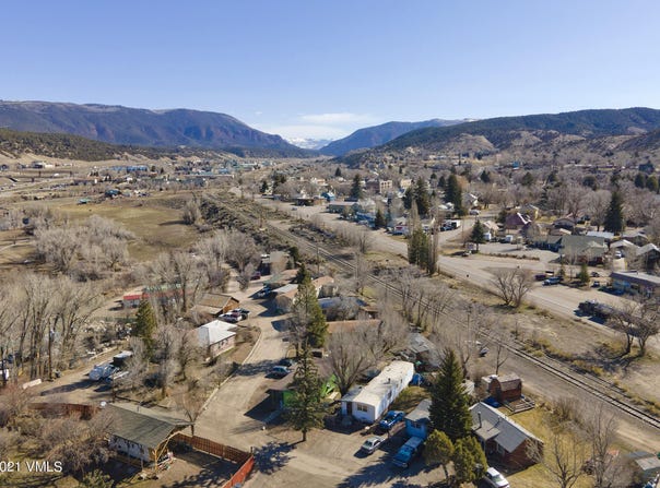 404 Brooks Lane, Eagle, CO 81631