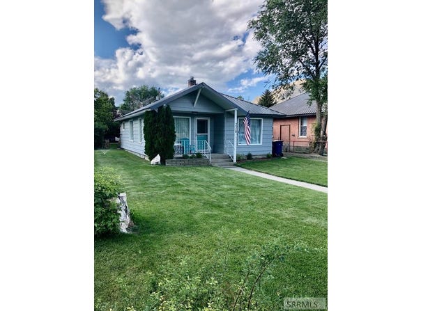 226 Lost River Avenue, Arco, ID 83213