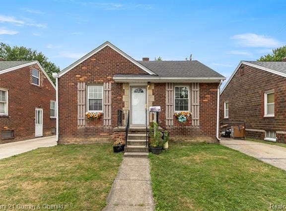 1253 Michigan Avenue, Monroe, MI 48162
