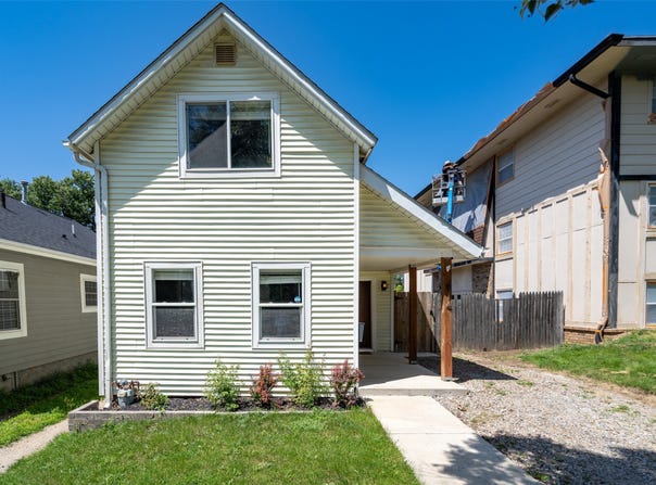 814 Lyon Street, Des Moines, IA 50309