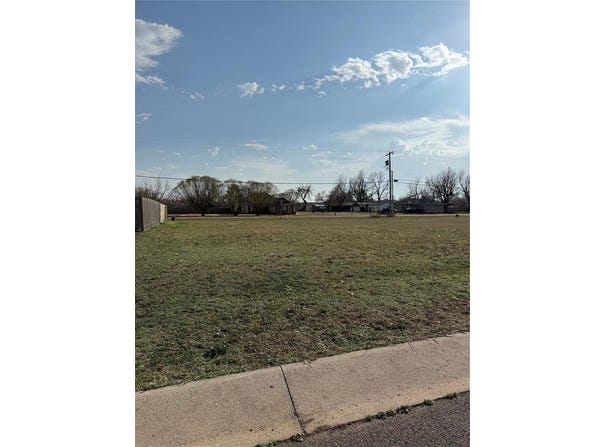 107 Dogwood, Crescent, OK 73028