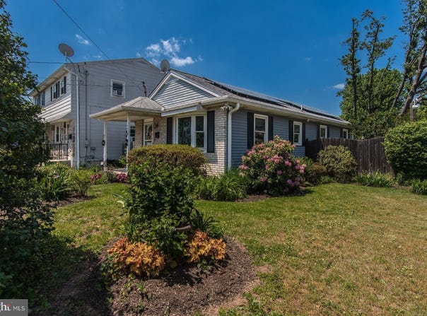 747 LOGAN Street, POTTSTOWN, PA 19464