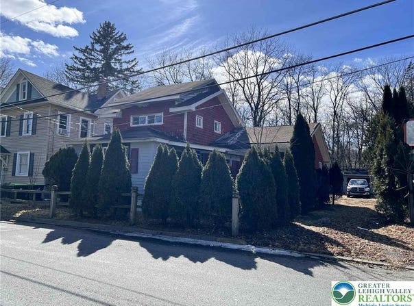 22 Fetherman, Stroudsburg, PA 18360