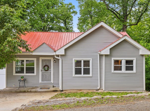 127 P Poole Avenue, Chattanooga, TN 37415