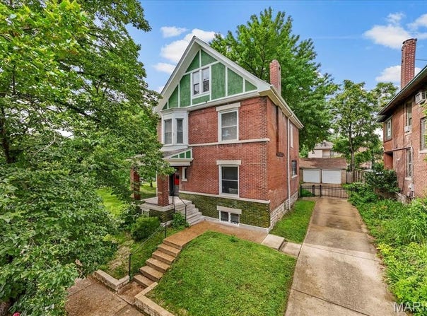 3859 Castleman Avenue, St Louis, MO 63110
