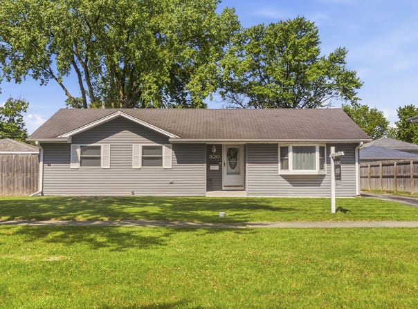 920 Central Avenue, Matteson, IL 60443