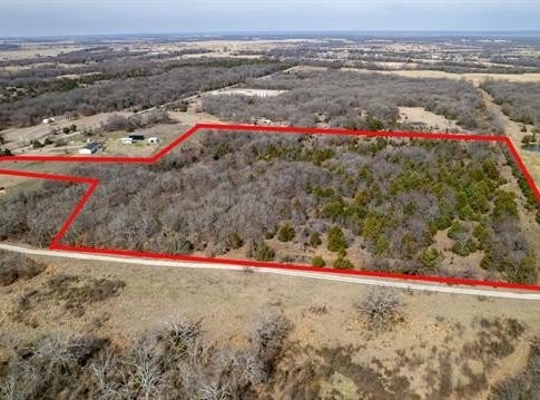 1 Bridgeview, Madill, OK 73446