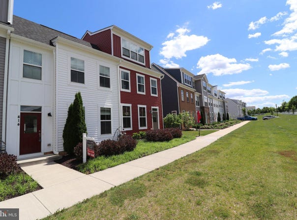 414 WAVERLEY, FREDERICK, MD 21702