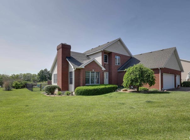 5714 COUNTRY LAKE Drive North, Quincy, IL 62305