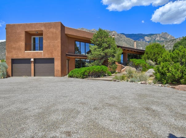 166 Juniper Hill Road NE, Albuquerque, NM 87122