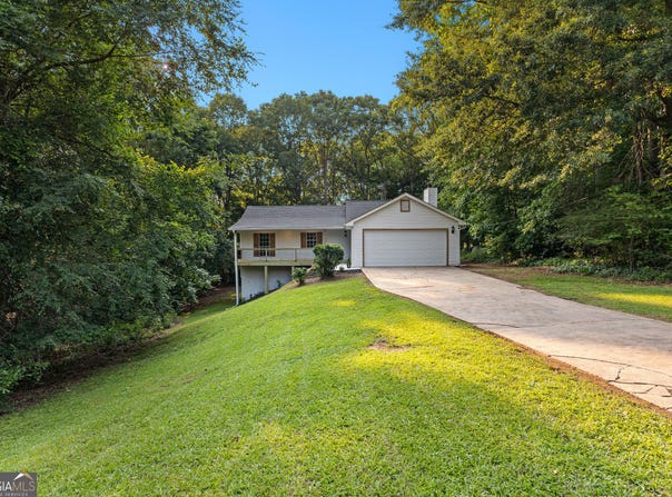 130 Redbud, Senoia, GA 30276