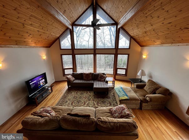 105 RABBITS REST LANE, SHEPHERDSTOWN, WV 25443