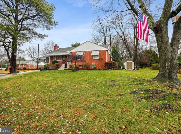 10501 GLENHAVEN DRIVE, SILVER SPRING, MD 20902
