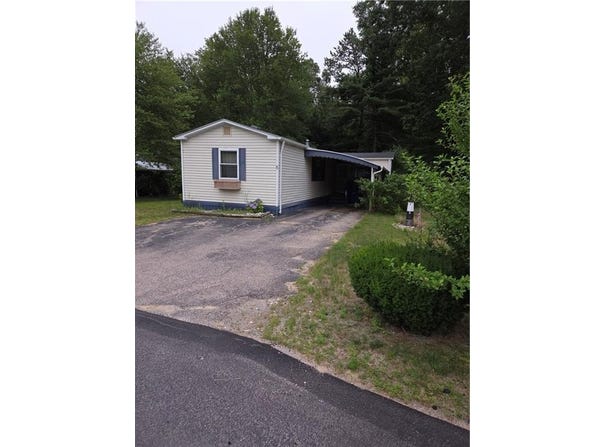 5 Cantaberry Lane, Coventry, RI 02816
