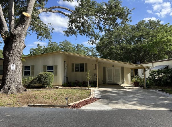 2768 OAKHILL VILLAGE CIRCLE, Valrico, FL 33594