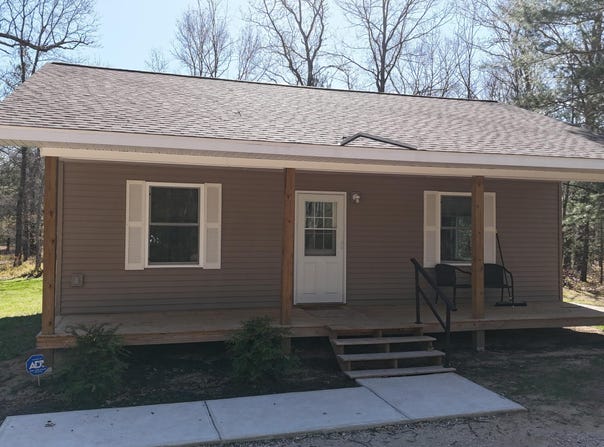 2073 Gunn Road, Manistee, MI 49660