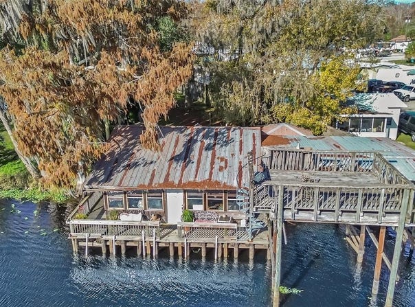 55512 FRONT STREET, ASTOR, FL 32102