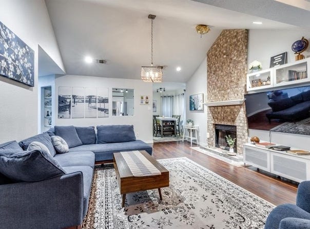 3031 Delaware Trail, Lake Worth, TX 76135