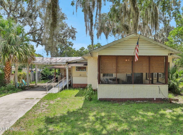 1714 GILLIS Street, Palatka, FL 32177