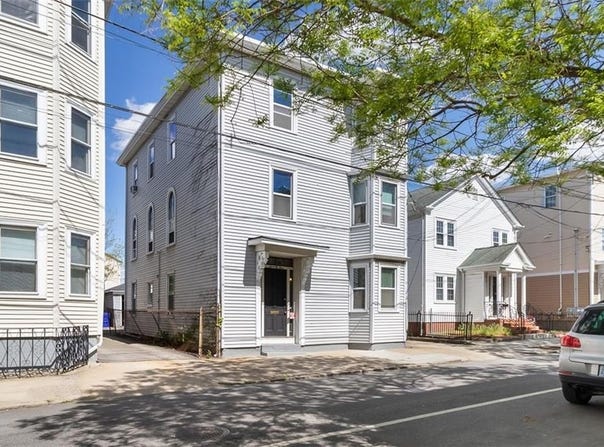 74 Sutton Street, Providence, RI 02903