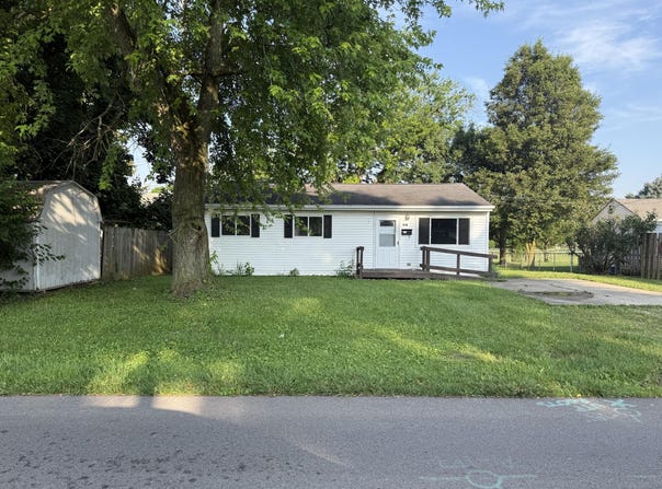 118 S Troy Street, Bellefontaine, OH 43311