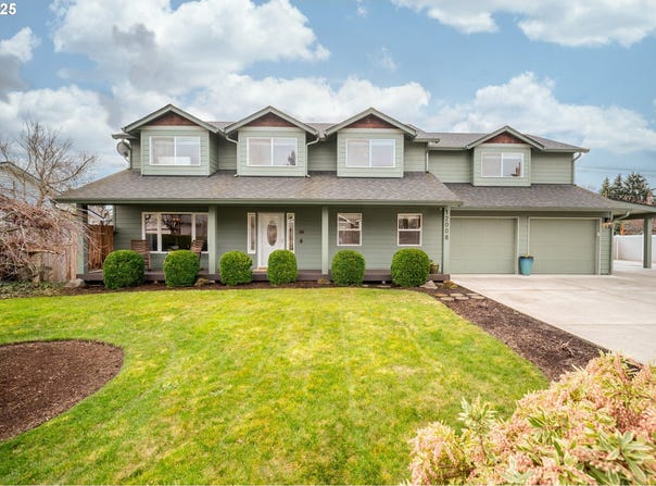 12008 NW 19TH CT, Vancouver, WA 98685