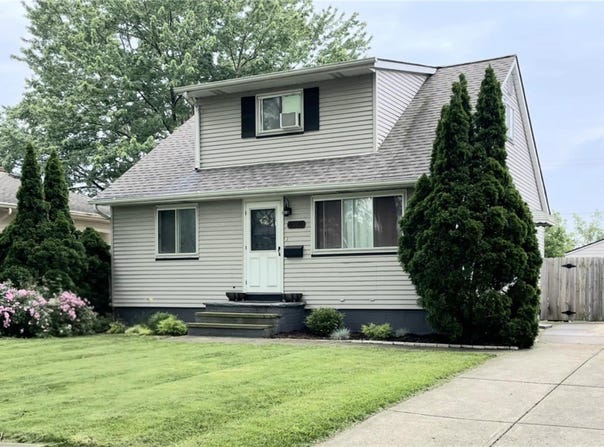 4576 W 193rd Street, Cleveland, OH 44135