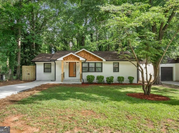 2736 Claire, Decatur, GA 30032