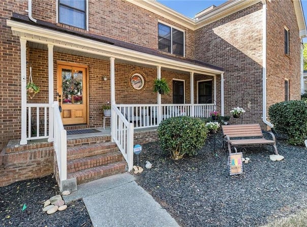5000 Bainbridge Court SW, Lilburn, GA 30047
