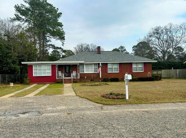 119 Garrett St, Sumter, SC 29150