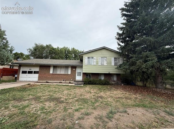 4927 Palmer Park Boulevard, Colorado Springs, CO 80915
