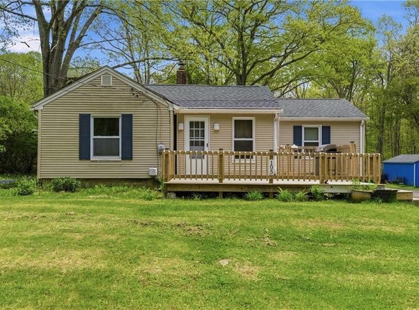 105 William Henry Road, Scituate, RI 02857