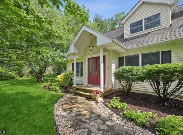 8 Culberson Rd, Bernards Twp., NJ 07920