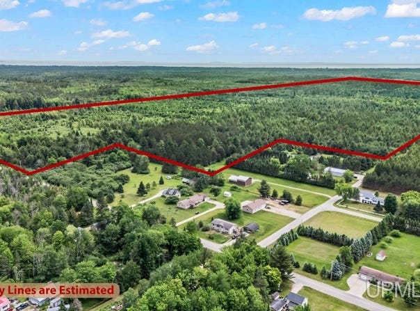 TBD 13.75, Escanaba, MI 49829