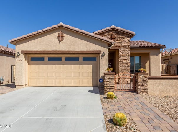 18182 W GLENHAVEN Drive, Goodyear, AZ 85338