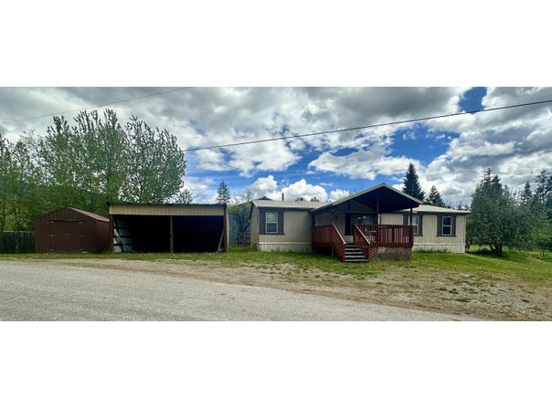 201 W Wisconsin Ave, Ione, WA 99139