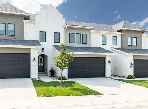 14153 Wilden Drive, Urbandale, IA 50323