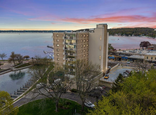 101 Broad St, Lake Geneva, WI 53147