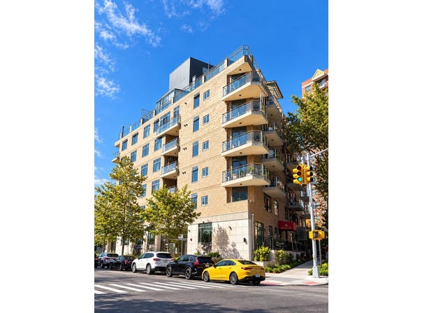 13229 Blossom Avenue, Flushing, NY 11355