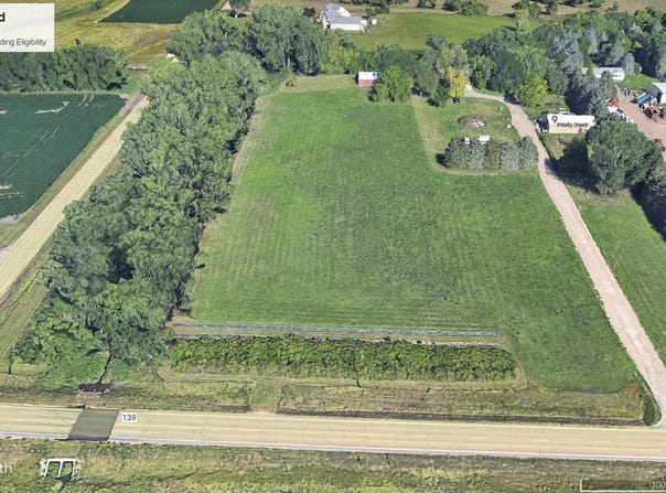 Ellis Rd, Sioux Falls, SD 57107
