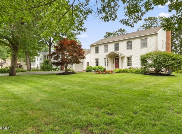 630 Salvia Lane, Guilderland, NY 12303
